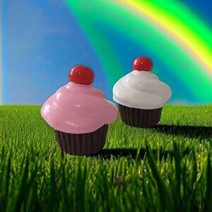 Paradise Kids Cupcake Play Food Replacement Pieces Parts Cake Pink White Icing.